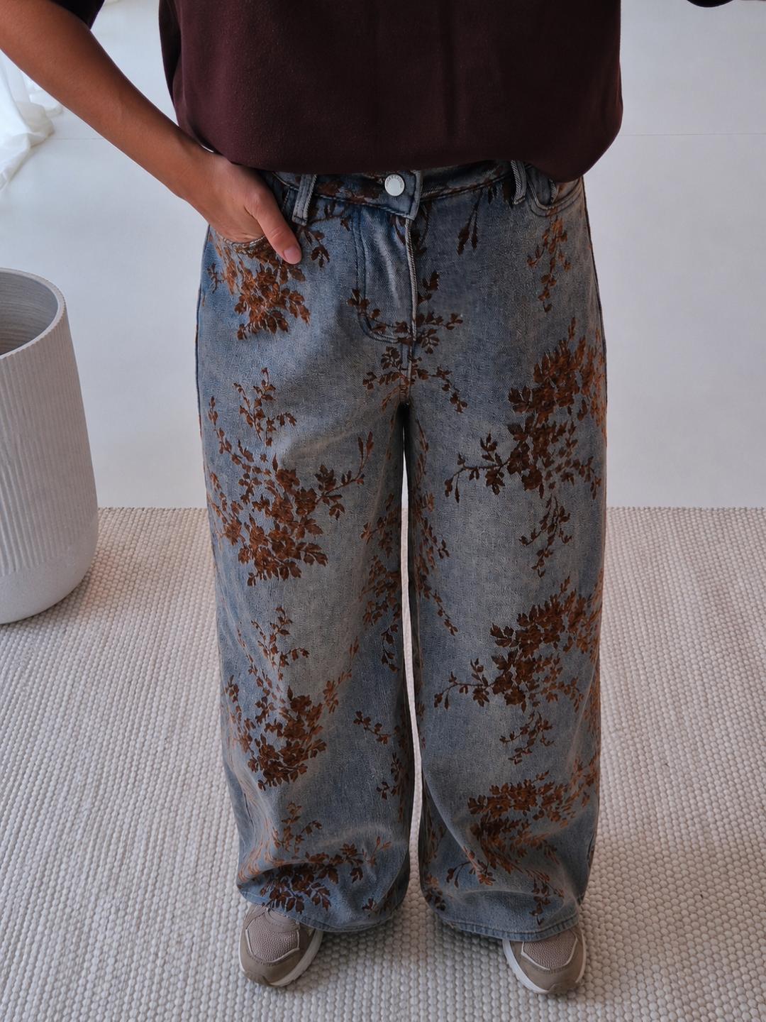 - Lost in Flower Wide Leg Jeans