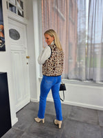 - Leopard Gilet