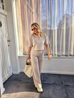 - Sybén Beige Set
