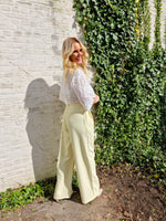 - Sfé Light Yellow Set