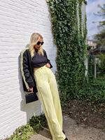 - Kylxo Stripe Pants