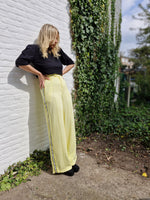 - Kylxo Stripe Pants