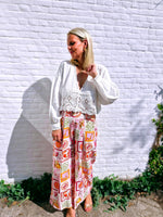 - Orka Summer Blouse -