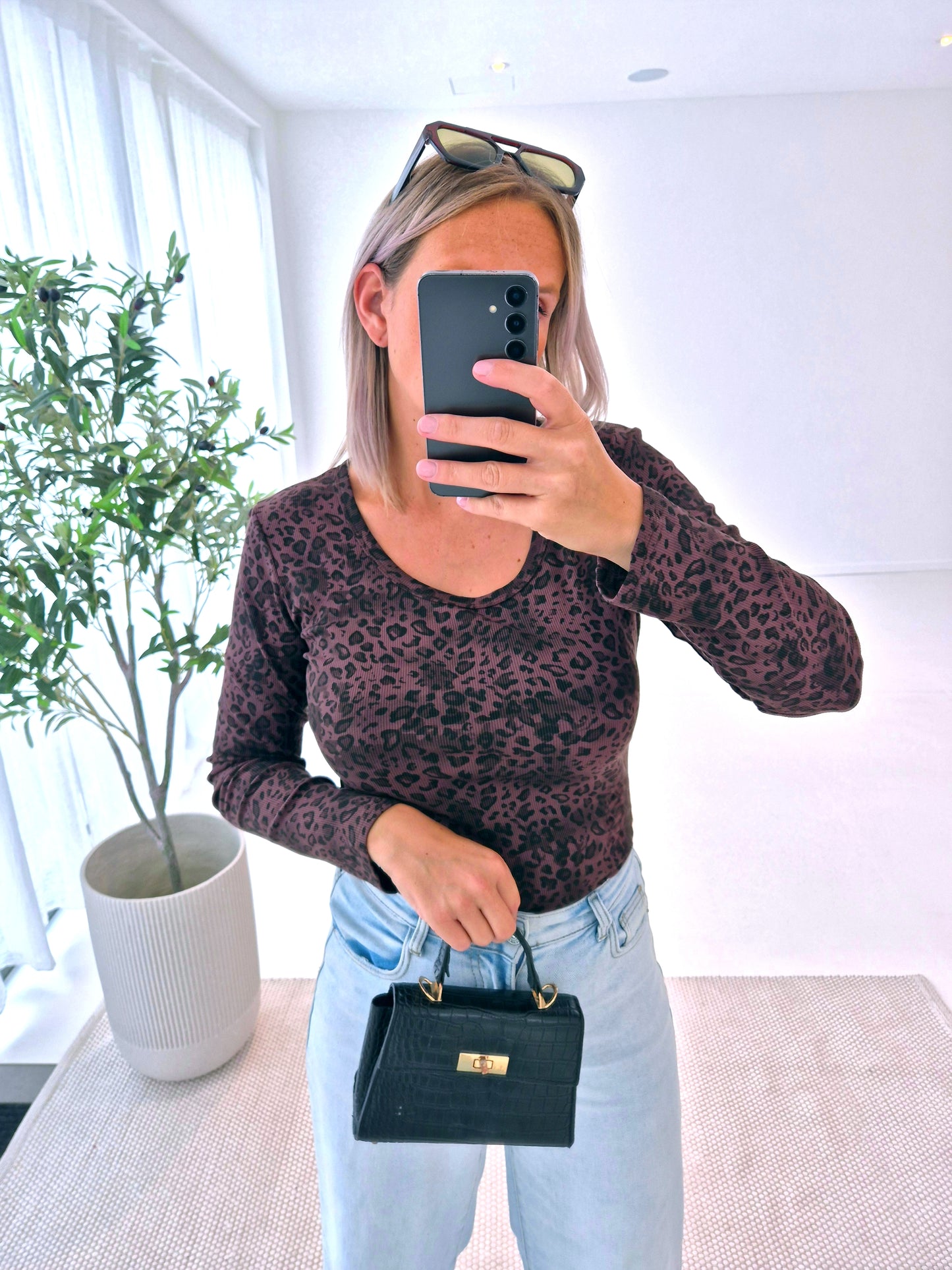 - Leopard Long Sleeve T-shirt