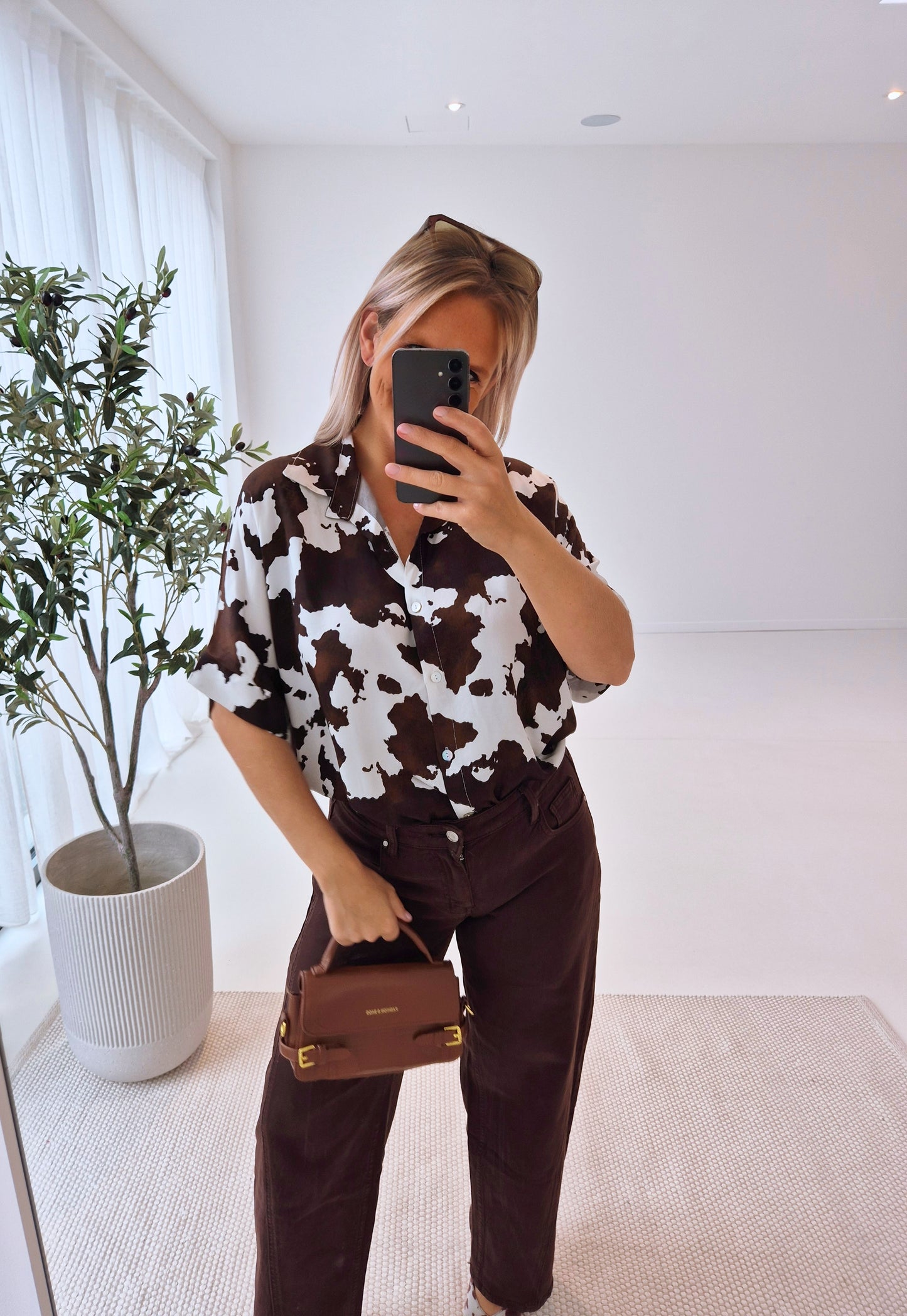 - Western Short Sleeve Blouse