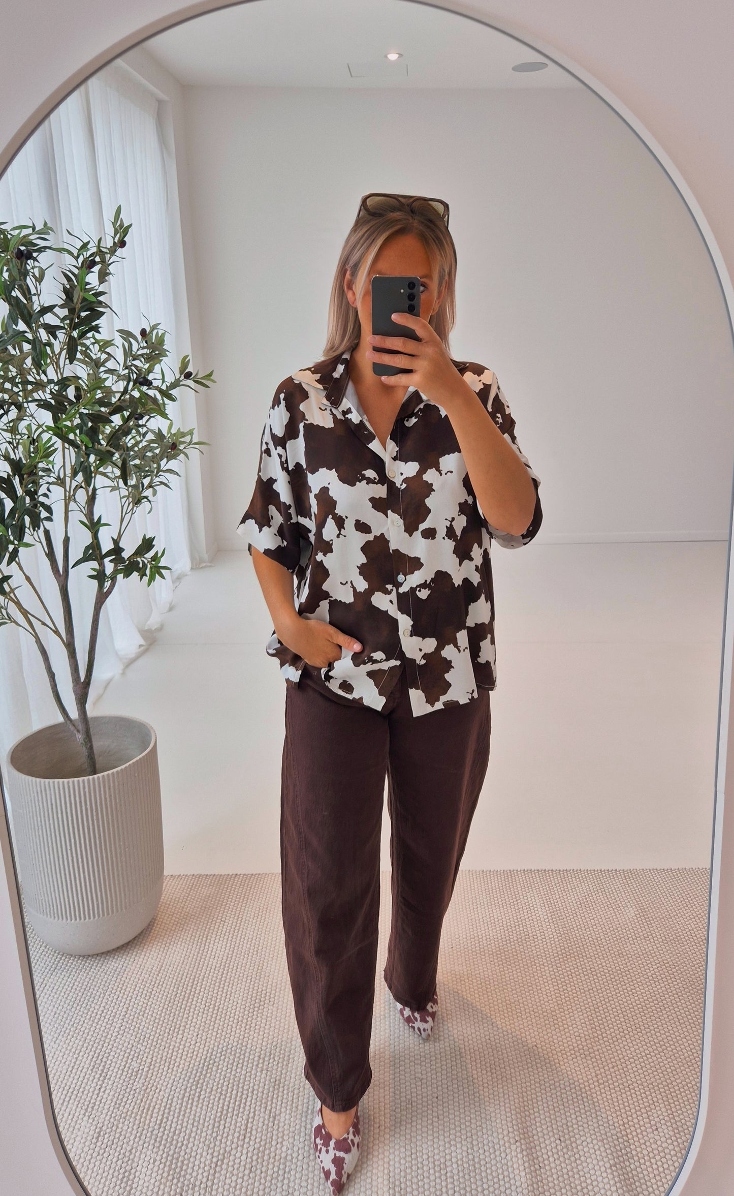 - Western Short Sleeve Blouse