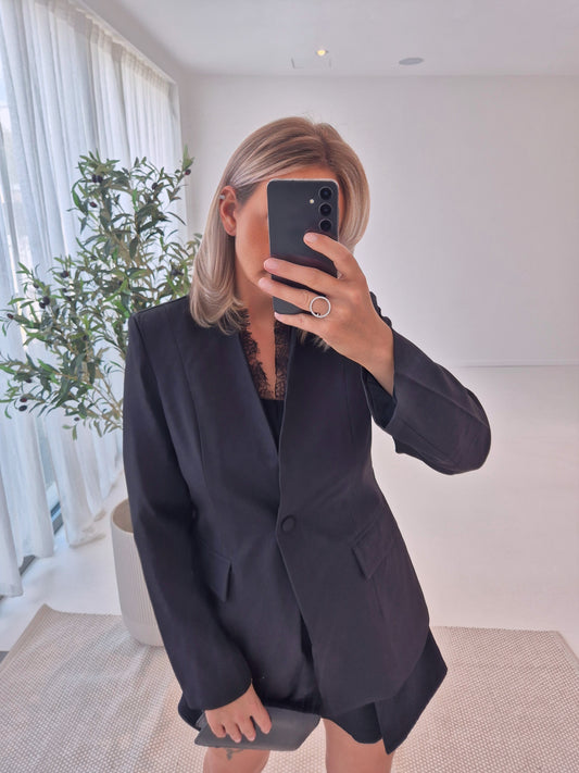 -The Victoria Blazer