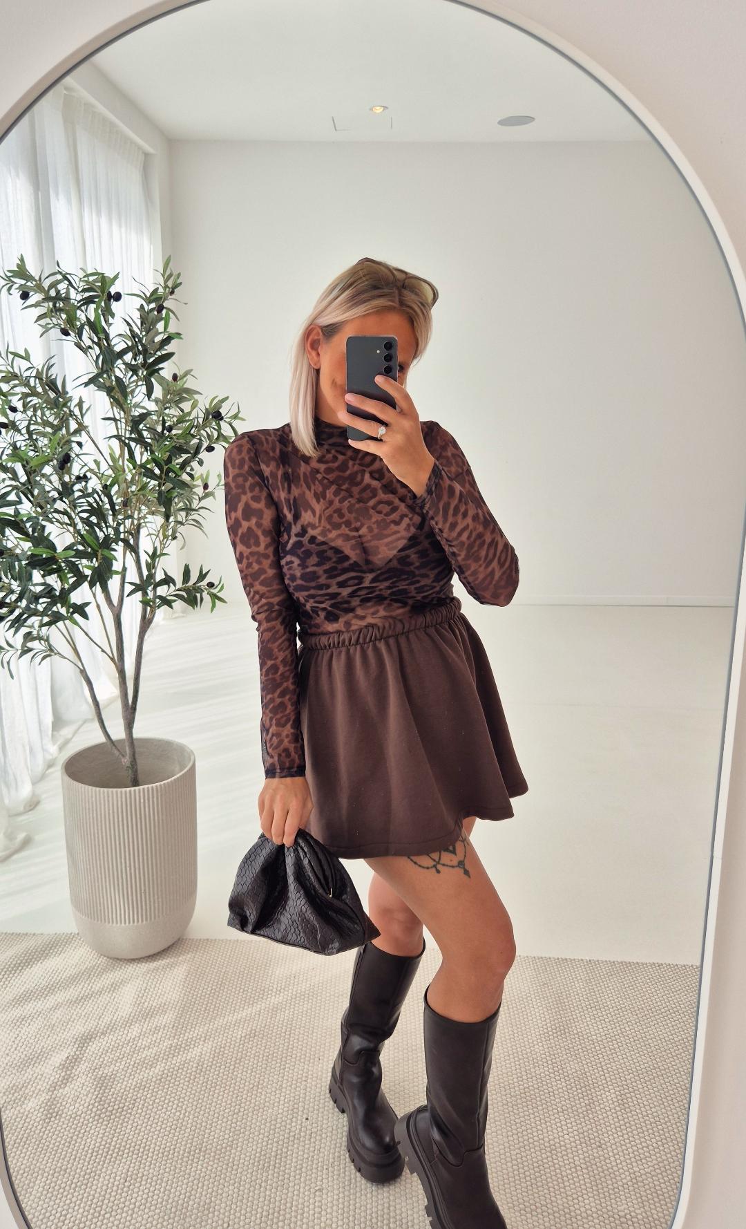 - Rebel Leo Top