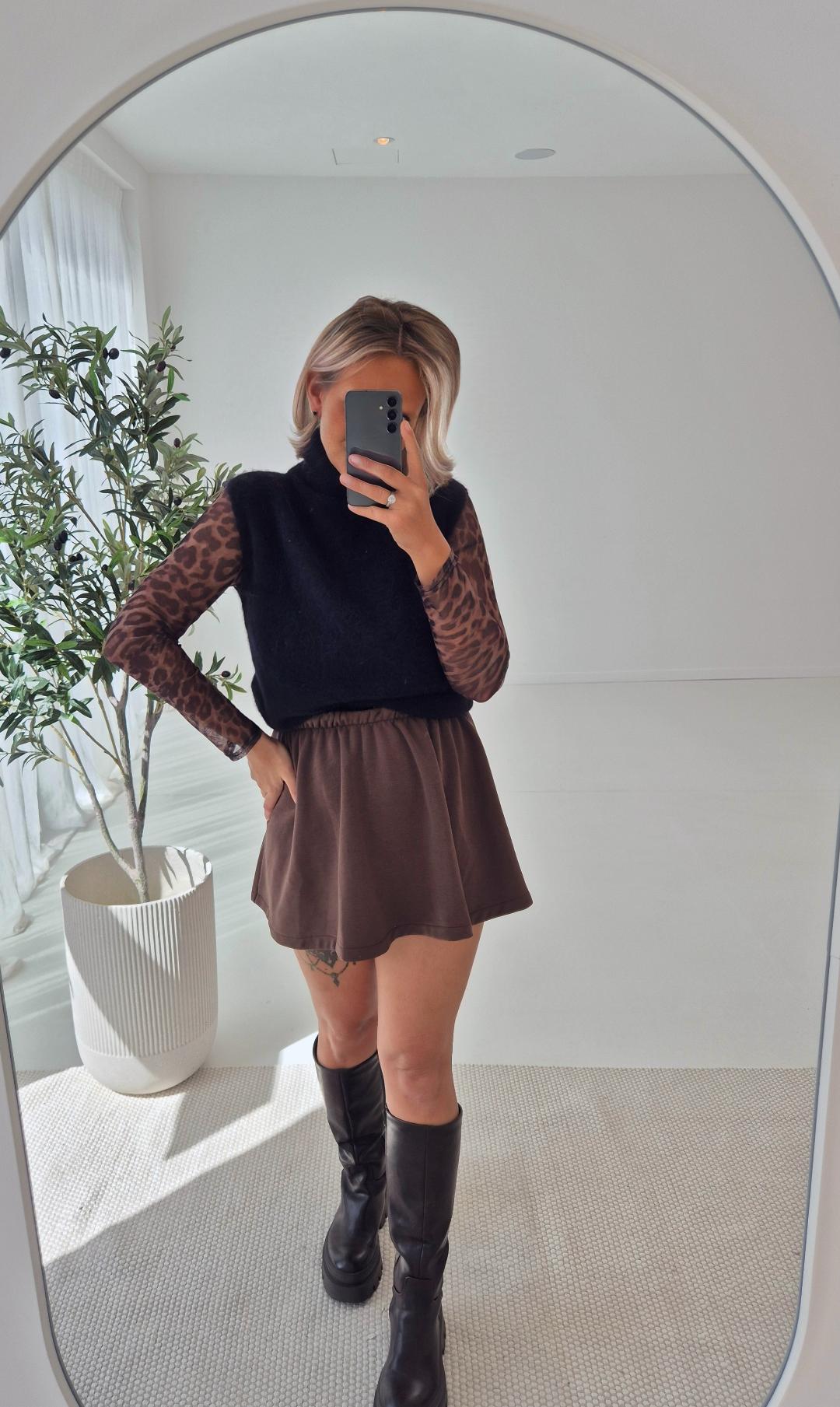 - Black Pull