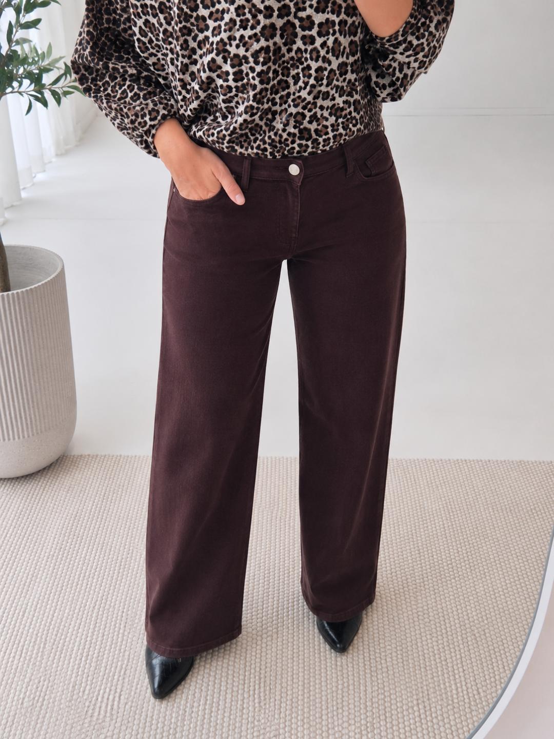 - Lena Barrel Fit Jeans