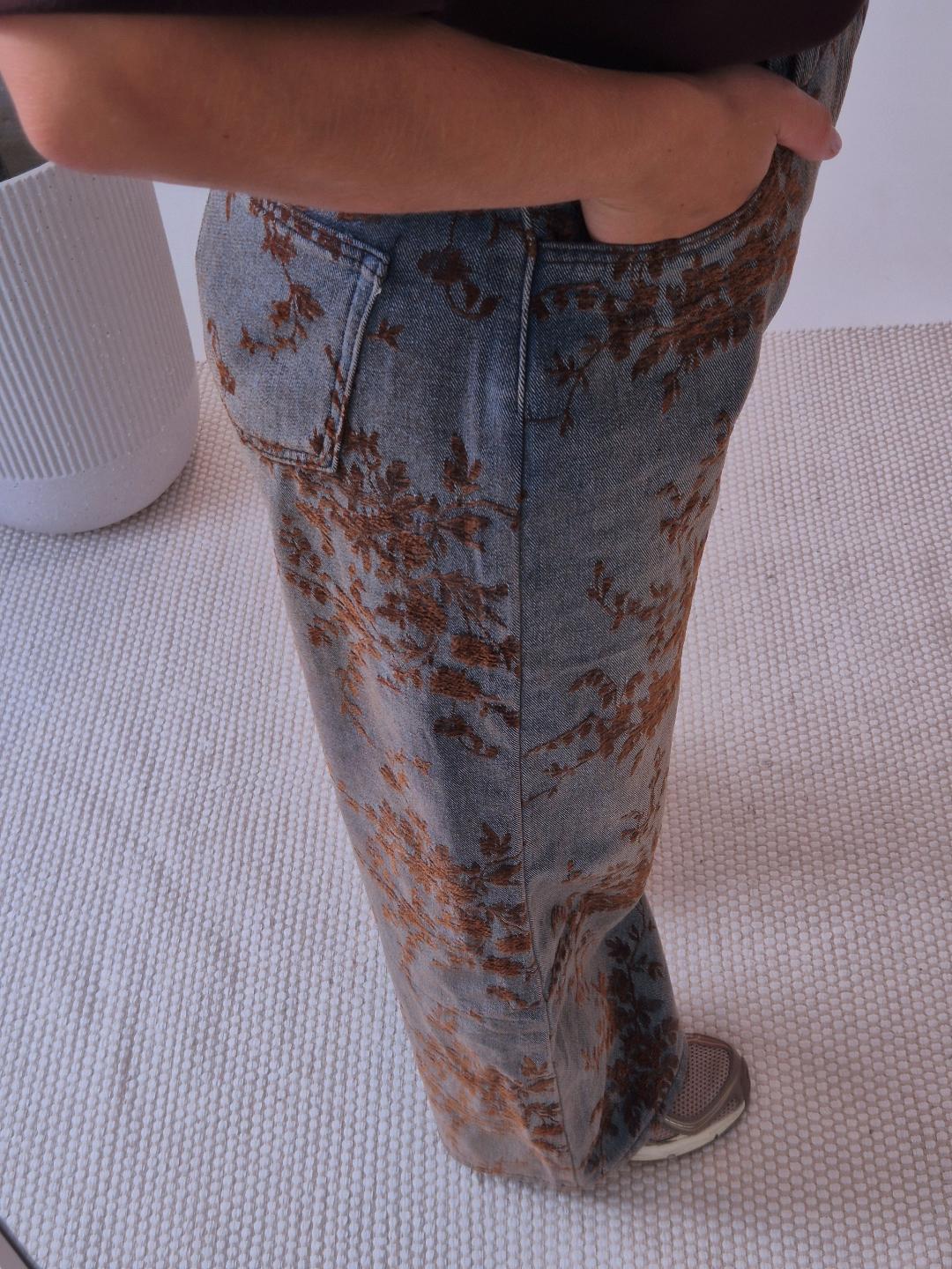 - Lost in Flower Wide Leg Jeans