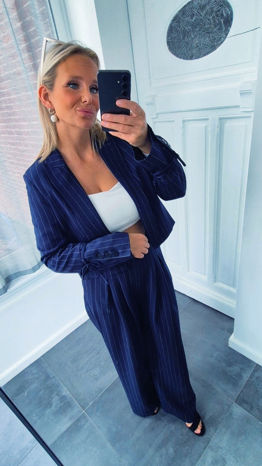 - Blue Engery Chique Set