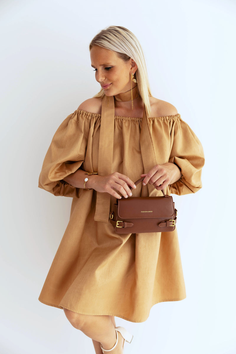 - Béllen Camel Dress