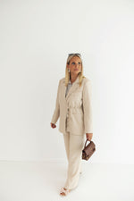 - Lise Beige Set