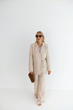- Lise Beige Set