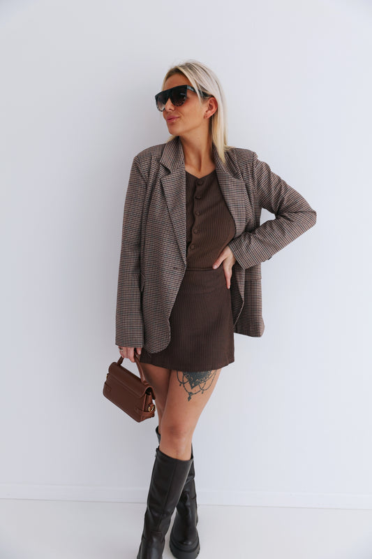- Elan Blazer