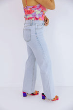 - Jase Mom Jeans