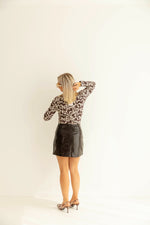- Onda Chocolaté Skirt