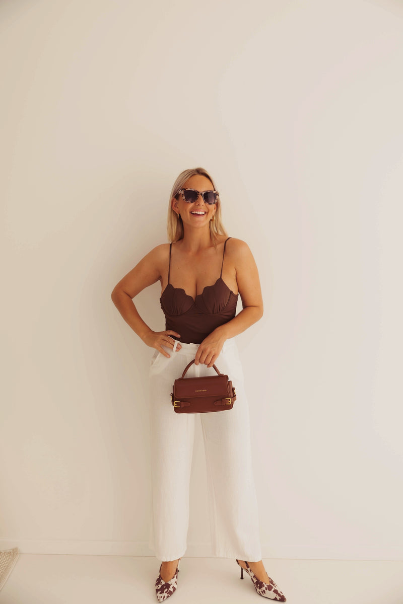 - Body Schell Brown