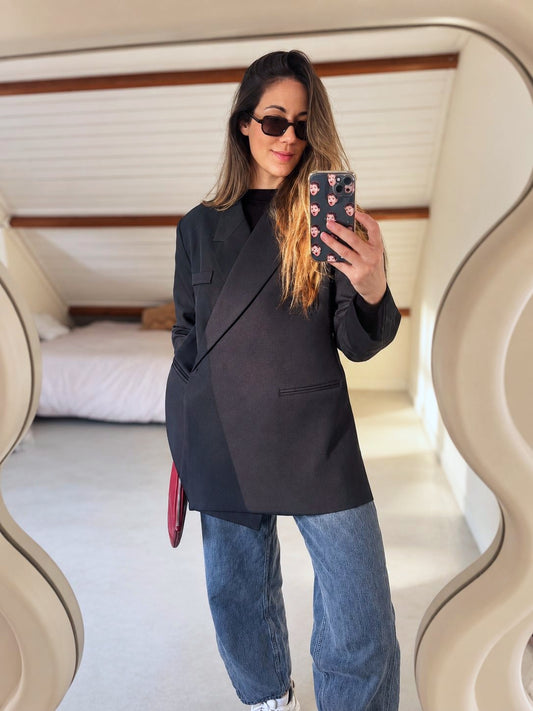 - Black Oversized Blazer